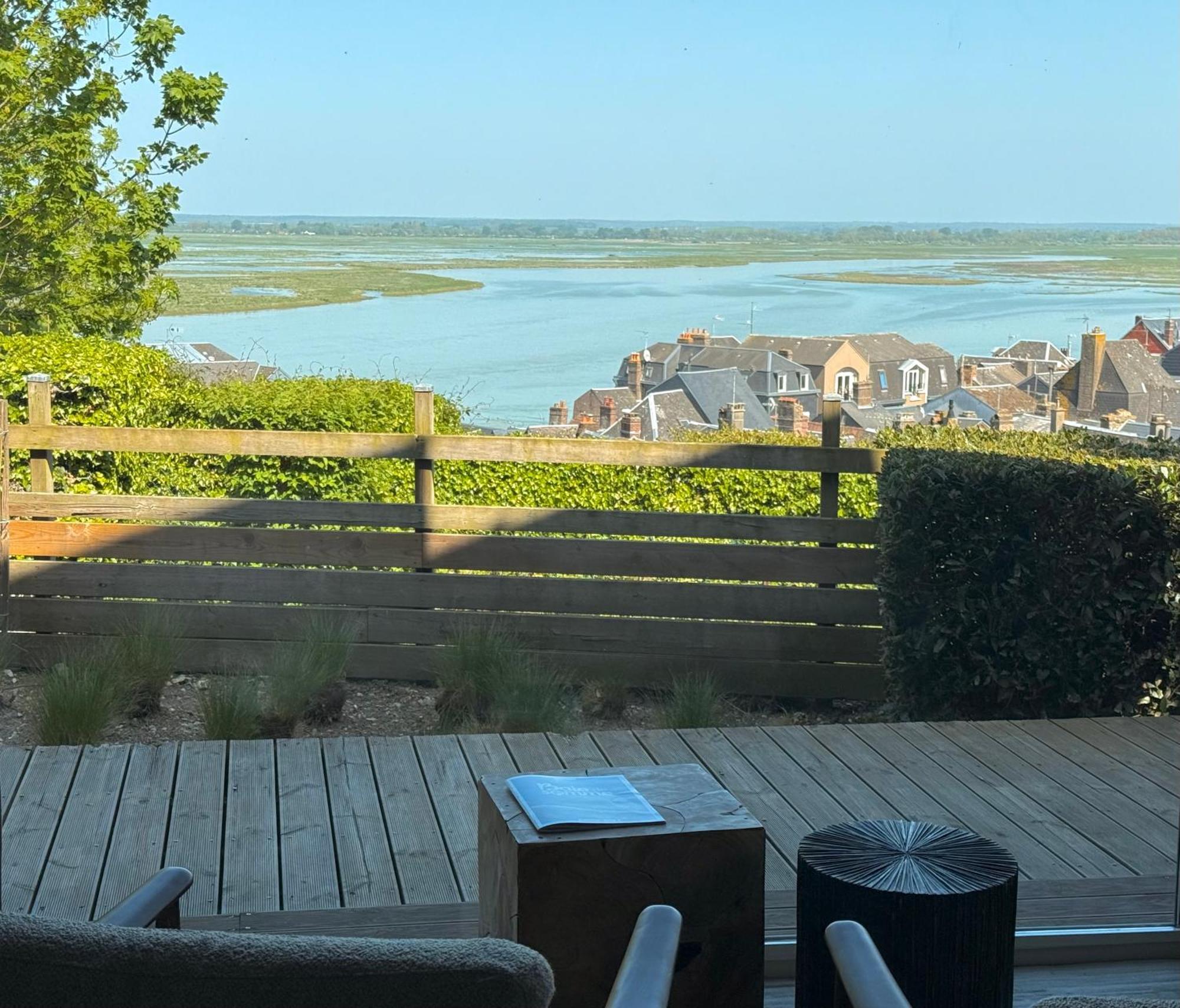 King Suite Sea View